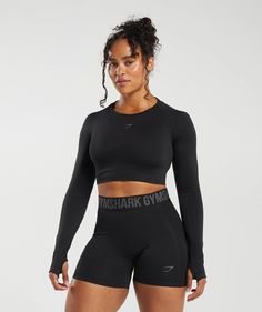 Shop the Flex Sports Long Sleeve Crop Top in black. With next day delivery and free returns, shop online today at Gymshark. Workout Outfits Gymshark, Gothic Workout Clothes, Gymshark Outfit Women, Workout Wishlist, Gymshark Outfit, Plus Size Workout Clothes, Athletic Dresses, Gym Crop Top, Black Long Sleeve Crop Top