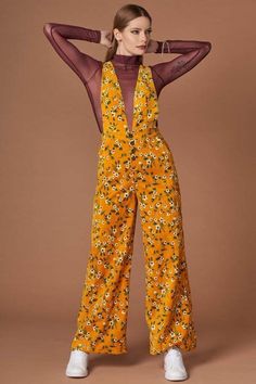 yellow jumpsuit Trendy Romper, Jumpsuit Fitted, Funky Dresses, Floral Print Jumpsuit, Fitted Jumpsuit, Print Jumpsuit, Corduroy Fabric, Blue Floral Print, Printed Jumpsuit