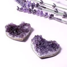 Amethyst Cluster Heart Amethyst Stone Aesthetic, High Geologist, Amethyst Aesthetic, Loving Energy, Crystal Shapes, Amethyst Cluster, Amethyst Purple, Hand Art, Fantasy Jewelry