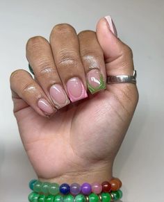 Neutral French Tip, Short Nail Set, Overlay Nails, French Tip Design, Hard Nails, Drip Nails, Girly Acrylic Nails, French Tip Acrylic Nails, French Acrylic Nails