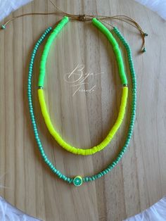 Beautiful necklaces to give color to your style! Trendy Handmade Green Necklaces, Yellow Choker Necklace For Summer, Yellow Summer Choker Necklace, Trendy Green Necklaces For The Beach, Trendy Green Necklaces For Beach, Trendy Green Beaded Necklace For The Beach, Summer Green Necklaces With Colorful Beads, Trendy Green Beaded Necklace For Beach, Handmade Neon Jewelry For Summer