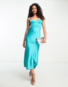 Vestidos de ASOS DESIGN No tiene rival Escote en forma de corazón Tiras ajustables Cierre con cremallera en la espalda Abertura hasta el muslo Ajuste slim Turquoise Outfit, Turquoise Clothes, Holiday Dress Outfit, Black Dress Prom, Turquoise Dress, Maxi Dress Trend, Blue Midi Dress, Sweetheart Neck, Hoodies For Sale