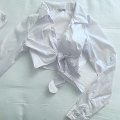 Fashionnova Crop Blouse Size Small New W Tag White Trendy White Cropped Blouse, Chic White Cropped Shirt, White Cropped Shirt For Summer, White Button-up Crop Top For Summer, White Crop Top For Summer Workwear, White Crop Top For Workwear In Summer, Elegant Cropped Summer Shirt, Elegant Cropped Shirt For Summer, White Crop Top Shirt For Spring