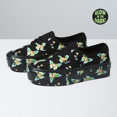 Womens Vans Authentic Stacked Morph Butterfly Platform Glow In The Dark Sneakers Size - 6.5 New The Morphe Blackout Authentic Stackform Refreshes Our Iconic Low Top Silhouette With An Even Chunkier Take On The Platform Aesthetic. Constructed With A 34 Mm Sidewall Height And Glow In The Dark Butterfly Graphics, This Platform Shoe Elevates A Classic Favorite While Bringing A New “Off The Wall” Style To Your Look. This Shoe Is Finished With Traditional Metal Eyelets And Signature Rubber Waffle Outs Morph Butterfly, Platform Aesthetic, Dark Sneakers, Glow In The Dark Butterfly, Platforms Aesthetic, Jj Style, Dark Butterfly, Crazy Fashion, Vans Original