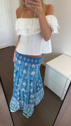 Greece Outfit, Stockholm Stil, Fest Outfits, Grandma Fashion, European Summer Outfits, Maxi Skirt Boho