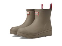 PRICES MAY VARY. Polyester Lining Huk Boots Women, Platform Rain Boots, Rain Boots Outfit, Rain Boot Outfit, Hunter Rain Boots, Hype Shoes, Women Hunters, Rain Boot, Gone With The Wind