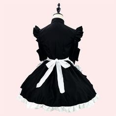 Black Long Sleeves Maid Apron Dress Condition: Brand NewColor: BlackSize: S-5XLMaterial: Cotton and PolyesterSleeves: Long SleevesIncluded: Dress+Apron+Headwear+Arm bag*2 Maid Dress Uniform, Plus Size Anime, Maid Apron, Cosplay Maid, Gothic Victorian Dresses, Anime Show, Fashion Trend Report, Dress Apron, Fashion Trend Forecast