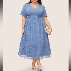 B8 Body Bust:50-53.9" Waist:44.1-48" Hip:53.9-57.9" Product Length:51.6" Blue Floral Embroidered V-neck Midi Dress, Blue V-neck Midi Dress With Floral Embroidery, Blue Midi Dress With Floral Embroidery And V-neck, Chiffon Dress Plus Size, Blue Chiffon Dress, Blue Chiffon Dresses, Thrift Store Outfits, Belted Wrap Dress, White Halter Maxi Dress