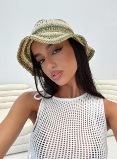 Bucket hat Short brim, woven straw material, inner band, multi-color 100% paper Baby Crop Top, Pink Formal Dresses, Corsets And Bustiers, Long Sleeve Tops Casual, Strapless Tops, Floral Blue Dress, Loungewear Sets, Festival Dress, Curve Dresses