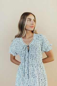 Casual Summer Dresses With Sleeves, Lds Church Outfits, Cute Dresses For Church, Cute Church Dresses, Mission Dresses, Modest Dress Outfits, Sister Missionary Dresses, Mission Outfits, Mission Fits