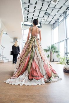 Flowy Silk Floor-length Gown, Floor-length Silk Flowy Gown, Silk Flowy Gown For Wedding, Flowy Silk Gown For Wedding, Elegant Silk Dresses With Digital Print, Silk Maxi Dress For Wedding, Elegant Silk Dress With Digital Print, Fitted Floor-length Dresses With Digital Print, Floral Print Maxi Gown For Wedding Guest