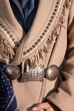 CAN’T BEAT A CLASSIC CONCHO! This vintage statement piece is a traditional 2nd Phase concho belt (meaning the conchos are threaded on to the strap by a concealed loop on the back) that boasts 8 sterling silver scalloped conchos adorned with intricate stampwork on a wide vintage leather strap. The ornate buckle is a scalloped silver square embellished with stampwork and repousse that perfectly complements and completes the classic concho look! artist: Alfred Payton hallmarks: (applied plate) Alfr Collar Tips, Concho Belt, American Indian Jewelry, Cashmere Accessories, Stocking Gifts, Honky Tonk, Clothing And Textile, Coastal Cowgirl, Ralph Lauren Outfits