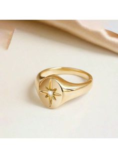 1pc S925 Sterling Silver Classic Star Design Cocktail Ring, Fashion Personality Shooting Star Finger Ring, Unique Small Design Star Shape Party Jewelry Yellow Gold Fashionable   925 Sterling Silver     Fine Jewelry, size features are:Bust: ,Length: ,Sleeve Length: Meteor Ring, Index Finger Rings, Baby Girl Letters, Gold Collar, Fine Rings, Lingerie Accessories, Ring Finger, Cocktail Party, Maternity Bag