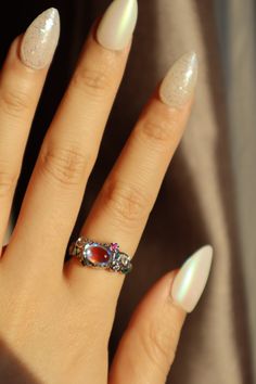 Jewellery Designing, Cute Ring, Chic Rings, Funky Jewelry, Cute Rings, One Ring, Moonstone Ring, Ring Box, Cute Jewelry