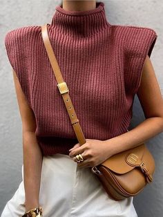 Casual Cap Sleeve Solid Color High-Neck Sweater Tops Pullovers KHAKI-S Bank Job, Sleeveless Turtleneck Sweater, Sweater Vest Outfit, Look Boho Chic, Sleeveless Turtleneck Sweaters, Winter Turtleneck, Polished Casual, Pullover Mode, Sleeveless Sweater Vest