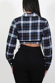 2 Piece Set Plaid tank Long sleeve cropped shirt Model is wearing a small. Plaid Crop Top, Crop Top Set, Shirt Model, Cropped Shirt, Crop Shirt, 2 Piece Set, Women's Plaid Shirt, A Small, Crop Top