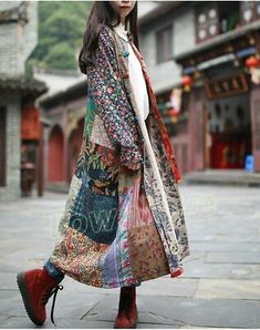 Women 100% Cotton Linen Folk Art Maxi Long Button Floral Loose Jacket Dress Coat | eBay Quilted Housecoat, Ropa Shabby Chic, Women's Trench Coat, Hippie Jacket, Moda Hippie, Floral Print Jacket, Patchwork Clothes, Patchwork Coat, Long Coat Women