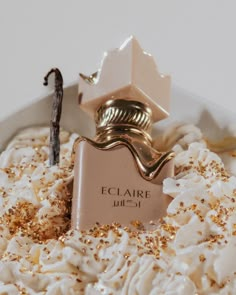 Lattafa Eclaire: Il Dupe Perfetto di Bianco Latte? https://www.nuvoledibellezza.com/lattafa-eclaire-dupe-bianco-latte/ Köstliche Desserts, Perfume Collection, Fragrances Perfume, White Flowers, Scents, Caramel, Vanilla, Milk, Spray