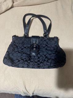 This is a vintage canvas coach hand bag in EXCELLENT CONDITION ! super clean from smoke and pet free home. Coach Handbag, Vintage Canvas, Super Clean, Hand Bag, Coach Handbags, Vintage Black, Bathing Beauties, Accessory Gift, Electronic Accessories