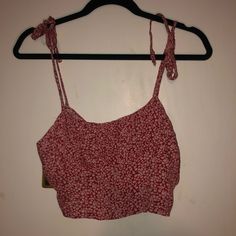 Shein Red Floral Shoulder Tie Crop Top In Size Medium, Never Worn Before Red Crop Top For Summer, Red Printed Tops For Day Out, Red Sleeveless Crop Top For Beach, Red Cotton Beach Crop Top, Red Floral Print Summer Tops, Trendy Red Crop Top For Summer, Red Cotton Crop Top For Beach, Casual Red Crop Top For Day Out, Red Summer Crop Top