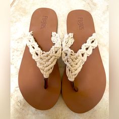 New Never Worn Really Pretty Macrame Style Off White Straps And Brown Foam Soles. Size 7 Macrame Sandals, Macrame Style, Sandals Brown, Brown And Beige, Shoes Brand, Brown Sandals, Macrame Patterns, Beauty Art, Flip Flop Sandals