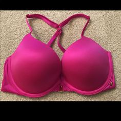 Brand New With Tags Victoria’s Secret Hot Pink Front Snap Very Sexy Push Up Bra Size 32d Strappy Back Stretch Pink Bra With Straps, Pink Push-up Bra With Built-in Support, Pink Stretch Bra, Stretch Pink Bra, Pink Underwire Bra With Straps, Pink Push-up Bra, Victoria's Secret Pink Lined Bra, Pink T-back Bra, Comfortable T-back Bra In Pink