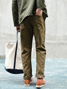 US Military Olive Green 107 Straight Pants Military Style Tapered Leg Pants For Streetwear, Olive Military Style Pants For Streetwear, Relaxed Fit Military Khaki Bottoms, Military Pants With Patch Pockets For Outdoor, Olive Military Cargo Pants With Patch Pockets, Fatigue Pants, Slub Yarn, Vintage Texture, Us Military