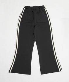 Jersey pants with side lines.
 
The flared pants also make your legs look longer.


 size

 Elastic waist 60cm+

 Hips 92cm

 Rise 33.5cm

 Inseam 65cm


 ■ Country of Origin: China

 ■Material: 95% polyester, 5% polyurethane Black Trousers With Contrast Stripes, Chic Black Bottoms With Contrast Stripes, Black Pants With Contrast Stripes For Streetwear, Chic Black Wide Leg Pants For Streetwear, Stretch Black Pants With Side Stripes, Black Wide-leg Pants With Contrast Stripes, Black Stretch Pants With Side Stripes, Black Wide Leg Pants With Contrast Stripes, Sporty Black Wide Leg Pants