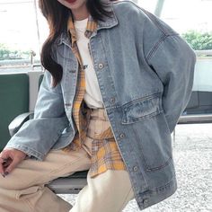 Loose Retro Turn Down Collar Jeans Jacket – Nada Outfit Land Oversized Denim Jacket Outfit, Long Denim Jacket, Casual Outwear, Korean Streetwear, Outwear Coat, Spring Clothes, Jackets Women