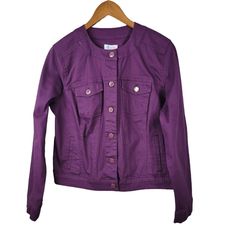 New D&Co Denim Jean Jacket Coat Size Medium Purple Button Up Causal Womens This Coat Is New Without Tags It Measures Approximately 21.25" From Armpit To Armpit, And 21" From Shoulder To Hem Purple Button-up Cotton Outerwear, Purple Button-up Outerwear With Button Closure, Purple Button-up Outerwear, Purple Cotton Button-up Outerwear, Purple Button-up Outerwear With Pockets, Purple Cotton Outerwear With Button Closure, Purple Cotton Outerwear With Pockets, Medium Purple, Denim Jean Jacket