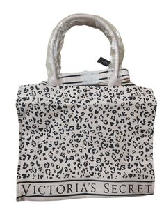 Brand new Trendy Victoria's Secret Bags For Daily Use, Victoria's Secret Large Rectangular Bag, Victoria's Secret Rectangular Bags For Daily Use, Victoria's Secret Beige Bag For Daily Use, Beige Victoria's Secret Bag For Daily Use, Trendy Beige Victoria's Secret Bag, Casual Victoria's Secret Rectangular Bag, Casual Rectangular Victoria's Secret Bag, Victoria's Secret Large Capacity Shopping Bag