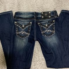 These Denim, Dark Blue Miss Me. Jeans Are Skinny, Sexy And Never Worn Perfect Condition, Inseam 33 All Rhinestones Attached. Dark Flared Jeans, Mexican Jeans, Miss Me Jeans Outfit, Early 2000s Clothes, Low Rise Jeans Outfit 2000s, Low Rise Jeans Outfit, Country Jeans, Y2k Grunge Outfits, Rhinestone Jeans