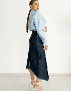 Wrap skirt is made from summer denim, A-line silhouette. In front there is a decorative scent, a zipper on the back. There are pockets.Product parameters:XS at the waist 24in/61.5 cm, at the hips 38in/97 cmS at the waist 26in/65.5 cm, at the hips 39,8in/101 cmM at the waist 27,4in/69.5 cm, at the hips 41,4in/105 cmML at the waist 29in/73.5 cm, at the hips 43in/109 cmLength from the waist to the back 35,4in/90 cmLength from the side 33in/84 cm.The model is wearing an XS size. Model's height: 168 Midi Denim Skirt, Midi Denim, Summer Denim, Denim Midi Skirt, Fast Fashion, Wrap Skirt, Fashion Models, Denim Skirt, A Line