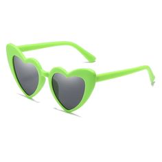 45233617502467 Heart Glasses, Heart Shaped Frame, Summer Shades, Sunglasses Women Vintage, Sunglasses Women Fashion, Hearts Girl, Heart Shaped Sunglasses, Large Heart, Heart Sunglasses