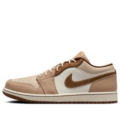 Air Jordan 1 Low SE 'Hemp Light British Tan' HF5753-221 Beige Leather Sneakers For Streetwear, Neutral Leather Lace-up Sneakers, Neutral Lace-up Leather Sneakers, Modern Beige Leather Sneakers, Beige Low-top Sneakers With Leather Footbed, Beige Leather Sneakers With Cushioned Footbed, Tan Nike Shoes, Fall Pics, Tan Guys