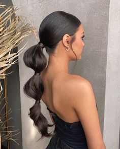 Up Dos For Prom, Bubble Ponytail, Classy Hairstyles, Up Dos, Hairstyles Volleyball, Sleek Ponytail, Sleek Hairstyles, Braided Ponytail, Volleyball Hairstyles