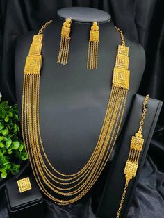 4pcs Luxury Women's Multilayer Long Necklace, Earrings, Bracelet, And Ring Jewelry Sets. Perfect For Saudi Arabian, European, African Brides, Wedding, Banquet, Holiday Gift Yellow Gold Glamorous        Women Fashion Jewelry, size features are:Bust: ,Length: ,Sleeve Length: Glamorous Women, Glamour Women, African Bride, Long Tassel Necklace, Big Necklace, Multi Layer Necklace, Wedding Banquet, Travel Storage Bag, Wedding Party Jewelry