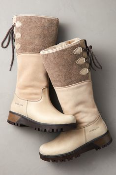 Boots 2024 Women, Walking In Winter, Waterproof Suede Boots, Suede Cowboy Boots, Felt Boots, Ankle Cowboy Boots, Walking Outfits, Waterproof Leather Boots, Stylish Footwear