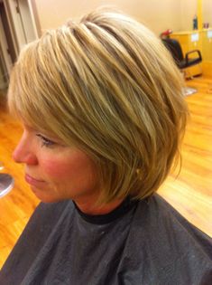 short layered bob hairstyles with bangs Layer Bob, Stacked Hairstyles, Short Stacked Bob Hairstyles, Short Layer, Short Layered Bob Hairstyles, Angled Bob Hairstyles, Wedge Hairstyles, Stacked Bob Hairstyles, Layered Short