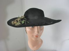 1930s Black Hat with Fabulous Scalloped Cut Work & Silk Spring Brimmed Fur Felt Hat, Spring Fur Felt Brimmed Hat, Vintage Fur Felt Hat With Curved Brim, Vintage Curved Brim Felt Hat For Evening, Vintage Fitted Felt Hat For Evening, Vintage Felt Hat With Curved Brim For Evening, Elegant Lined Hat With Curved Brim, Elegant Hat With Lined Curved Brim, Elegant Hat With Curved Brim And Lining