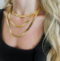 Add a refreshing touch of flair to any look with the Mia Herringbone Necklace! This waterproof masterpiece is crafted with a thick layer of herringbone, and is available in either a 16", 18" and 20" lengths, so you can choose the length that best fits your style. Make a splash with this trend-setting piece! Choose from 3 Lengths: 16" 18" or 20" + 2" extender chain Waterproof Tarnish resistant 18K Gold plated stainless steel Hypoallergenic Care tips: Store jewelry in our cloth Béljoy bag or a sma Clean Everyday, Herringbone Chain, Herringbone Necklace, Store Jewelry, Care Tips, Herringbone, Chemicals, 18k Gold, Gold Plate