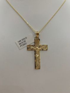 Cross pendant in real 14k solid gold, yellow gold, you can use it daily or on special occasions, perfect measurement, it can be for ladies and men, if you have another question send a message, item sold by piece, weight undetermined. 14k Yellow Gold Crucifix Jewelry, Beaded Cross, Pretty Jewelry, Jewelry For Her, Christmas Wishlist, Pretty Jewellery, Gold Yellow, Cross Pendant, Pendant Necklaces