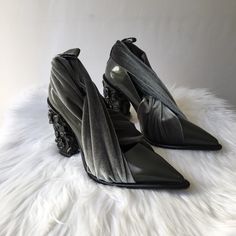 Italian Designer Antonio Marras. Very Unique And Gorgeous. They Have A Mix Media Style With A Unique Roses Heel And Green Velvet Wraps. Features A Very Comfortable Padded Sole. Fits Us Size 9 Does Not Come With Box. Brand New Never Worn. No Trades, Please Check Our Love Notes And Reviews. Md1810 Embellished Patent Leather Heels With Pointed Toe, Embellished Patent Leather High Heels, Silver Patent Leather Heels With Wrapped Heel, Pointed Toe Patent Leather Heels For Events, Event Patent Leather Heels With Pointed Toe, Designer Block Heels With Wrapped Heel, Designer Heels With Wrapped Heel For Events, Antonio Marras, Model Looks