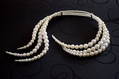 Unique Pearl White Jewelry For Wedding, Unique Pearl Necklace For Wedding, White Pearl Chain Bridal Necklace, Unique Wedding Pearl Drop Necklace, Unique Pearl Drop Necklace For Wedding, Elegant White Beaded Choker Necklace, White Bridal Pearl Choker Necklace, Elegant White Beaded Necklaces For Evening, Elegant White Beaded Necklace For Evening