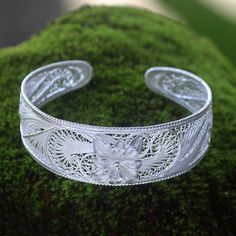 Filigrana Jewelry, White Gardenia, Vintage Wedding Jewelry, Floral Filigree, Silver Chandelier Earrings, Silver Wrap Ring, Filigree Bracelet, Filigree Jewelry, Floral Bracelet