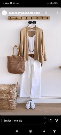 Sunday Relax Outfit Casual, Easter Classy Outfit, Boho Classic Style Outfits, Womens Resort Wear Outfits 2023, Light Layers Outfit Summer, Bohemian Outfit Ideas Casual, Over 60 Fashion Casual, Womens Spring Fashion 2024, European Spring Fashion