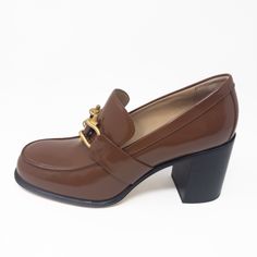 Bottega Veneta Monsieur Pump Brown Sugar Loafer Heels Womens 40 Eu 10 Us. Gold Tone Hardware And A Block Heel That Is 7 Cm Or 2.8” High. Shoes Are New But Do Not Come With Original Box. Elegant Platform Loafers With Sculpted Heel, High Heel Patent Leather Platform Loafers For Work, Brown Court Shoes For Office In Fall, High Heel Patent Leather Platform Loafers For Formal Occasions, Elegant Leather High Heel Platform Loafers, Elegant Platform Loafers With Block Heel For Work, Elegant High Heel Leather Platform Loafers, Elegant High Heel Platform Loafers For Fall, Brown Block Heel Workwear Heels