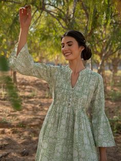 Greener days tunic dress - Trendroots Sleeves Kurti, Cotton Tunic Dress, Tunics Online, Designer Kurti Patterns, Tunic Designs, Printed Short Dresses, Fancy Dresses Long, Printed Cotton Dress, Print Tunic