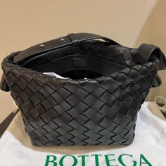 Stunning Bottega Veneta Bag With Tags. Retail $2500 Black With Silver Hardware. Comes With Dust Bag ! Black Everyday Luxury Bucket Shoulder Bag, Luxury Black Shoulder Bag With Intrecciato Weave, Luxury Black Bags With Intrecciato Weave, Designer Black Bag With Intrecciato Weave, Black Intrecciato Evening Shoulder Bag, Black Intrecciato Weave Evening Bag, Black Intrecciato Weave Evening Shoulder Bag, Formal Black Bags With Intrecciato Weave, Formal Black Intrecciato Weave Bags