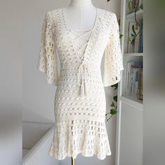 Anna Kosturova "Jennifer Aniston" Crochet Mini Dress. Pretty Sure It's A Size Small But Please Refer To Measurements. Waist Laid Flat 12" Pit To Pit 13.25" Hip Laid Flat 13" Total Length Approx 33" Jennifer Aniston Crochet Dress, Anna Kosturova, Crochet Mini Dress, Dress Pretty, Jennifer Aniston, Crochet Dress, Colorful Dresses, Mini Dress, Womens Dresses